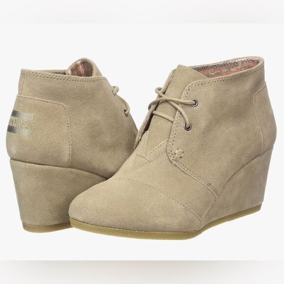 Toms Size 7 Taupe Desert Casual Wedge Ankle Boots - Picture 1 of 13
